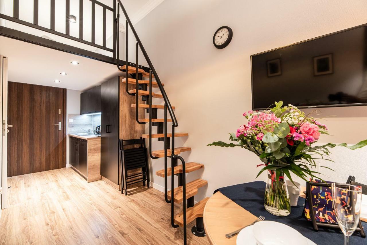 كراكوفيا Lubomirskiego 23 Residence - Great Location, 10 Min To Main Square By Foot, Right Next To Main Rail And Bus Station المظهر الخارجي الصورة