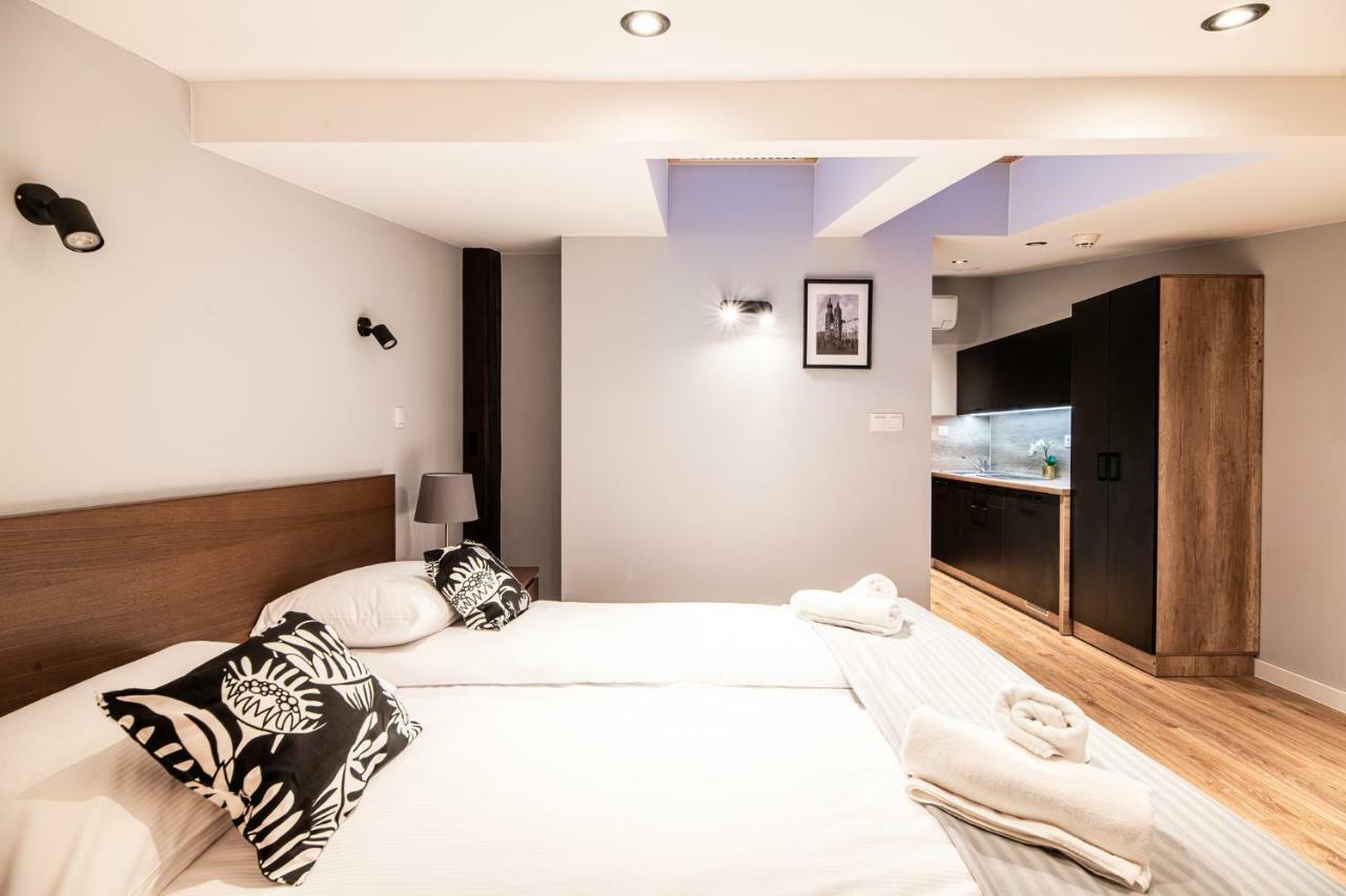 كراكوفيا Lubomirskiego 23 Residence - Great Location, 10 Min To Main Square By Foot, Right Next To Main Rail And Bus Station المظهر الخارجي الصورة