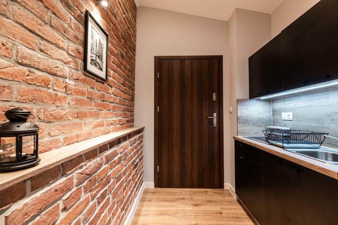 كراكوفيا Lubomirskiego 23 Residence - Great Location, 10 Min To Main Square By Foot, Right Next To Main Rail And Bus Station المظهر الخارجي الصورة